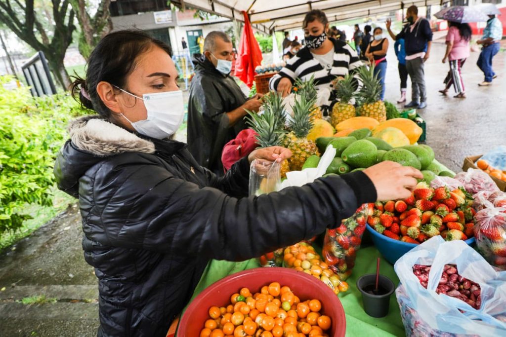 La iniciativa busca generar una alianza estratégica para vincularlos a una ruta agroindustrial y exportadora.